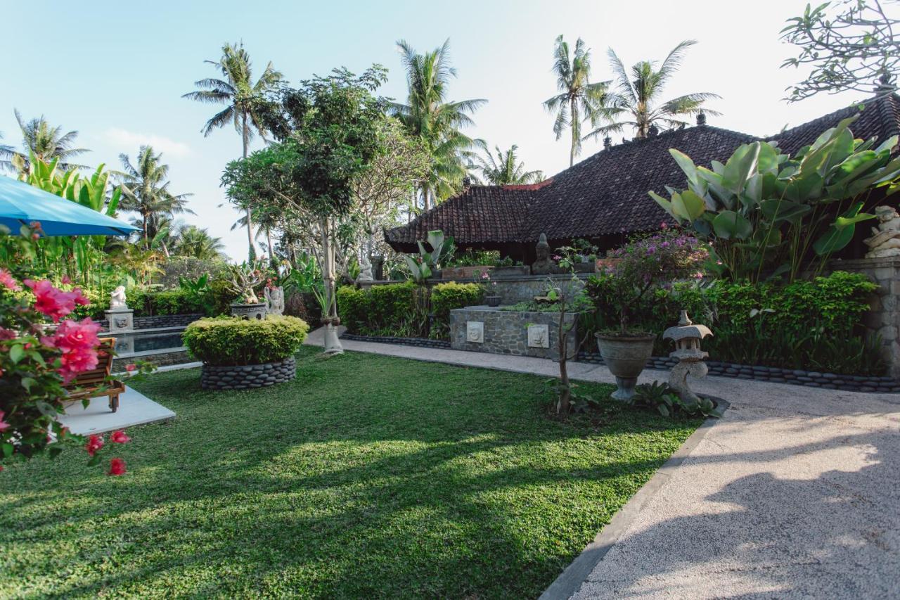 Kishi-Kishi Artvilla Blahbatu Exteriér fotografie