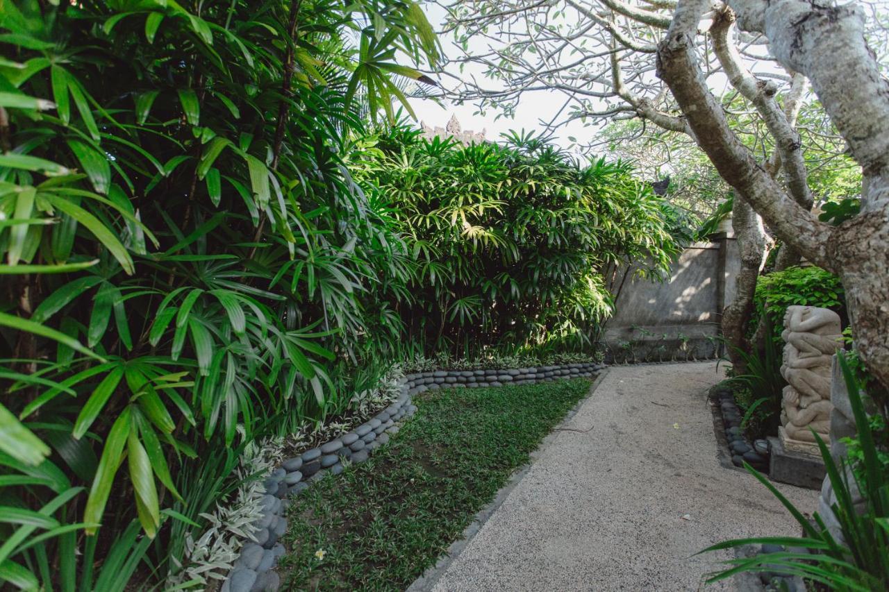 Kishi-Kishi Artvilla Blahbatu Exteriér fotografie