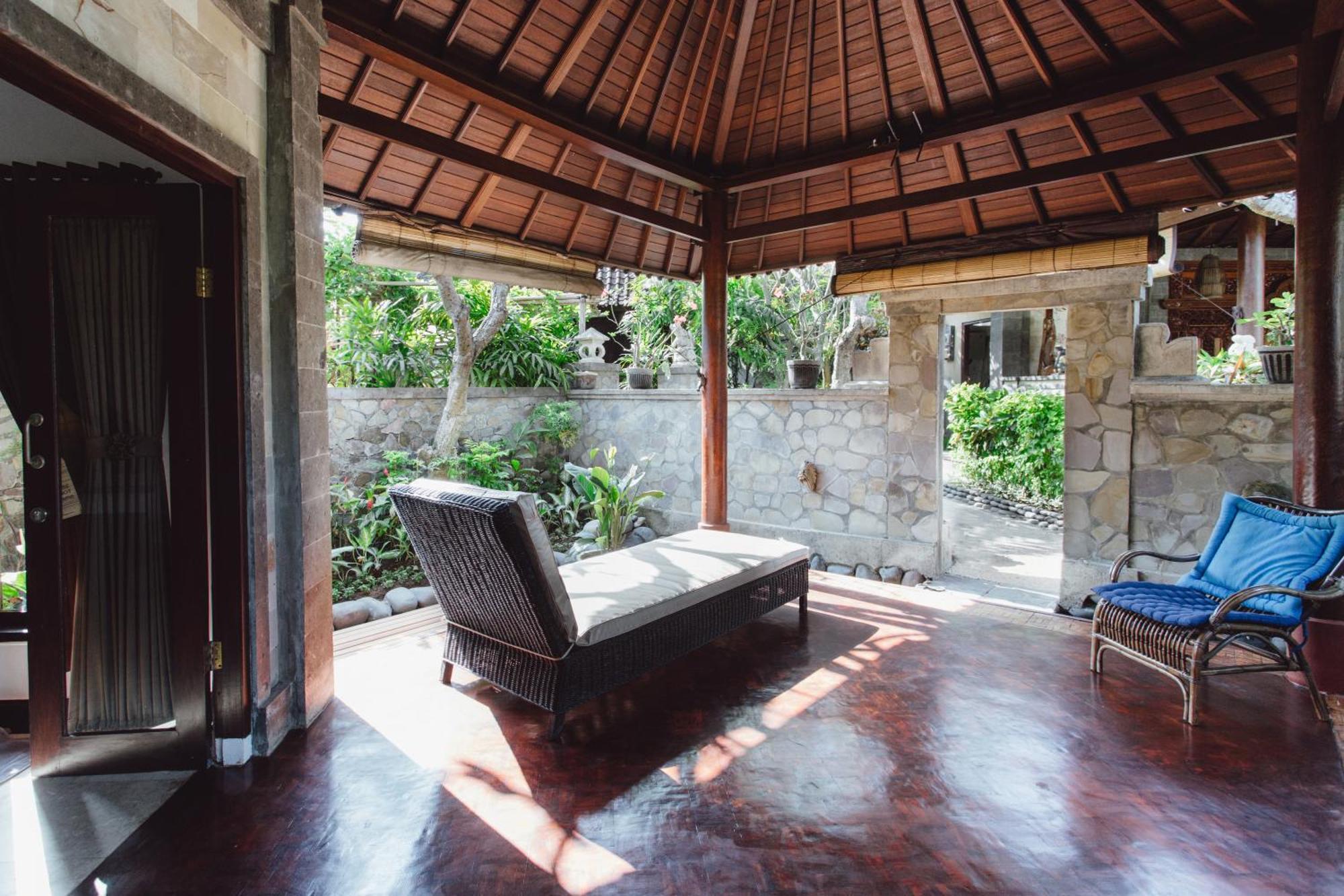 Kishi-Kishi Artvilla Blahbatu Exteriér fotografie