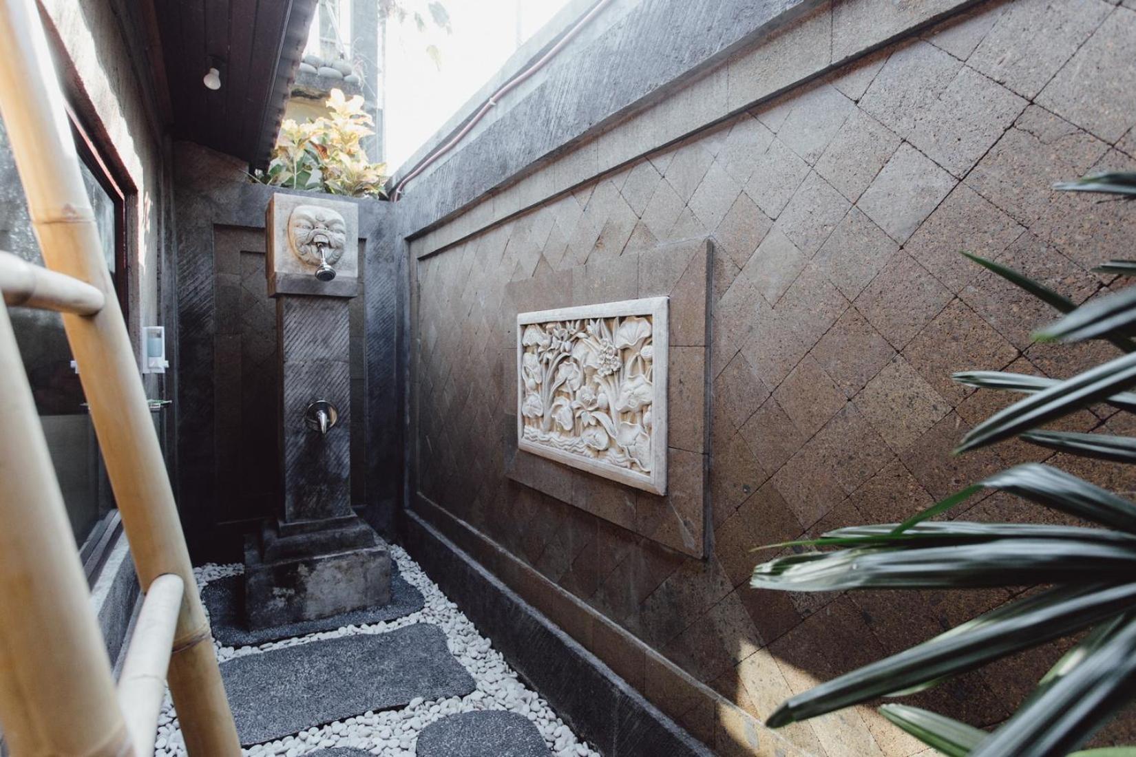 Kishi-Kishi Artvilla Blahbatu Exteriér fotografie